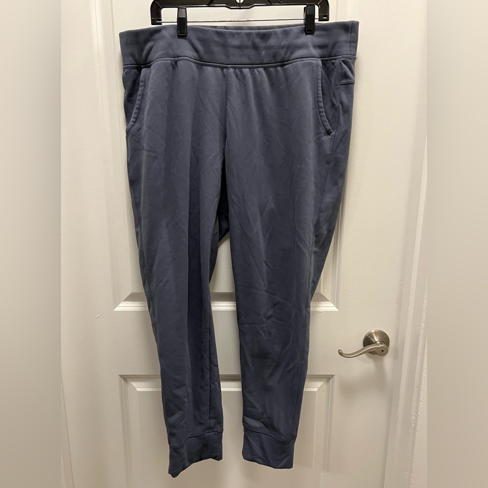 Cozy Champion sweat pants